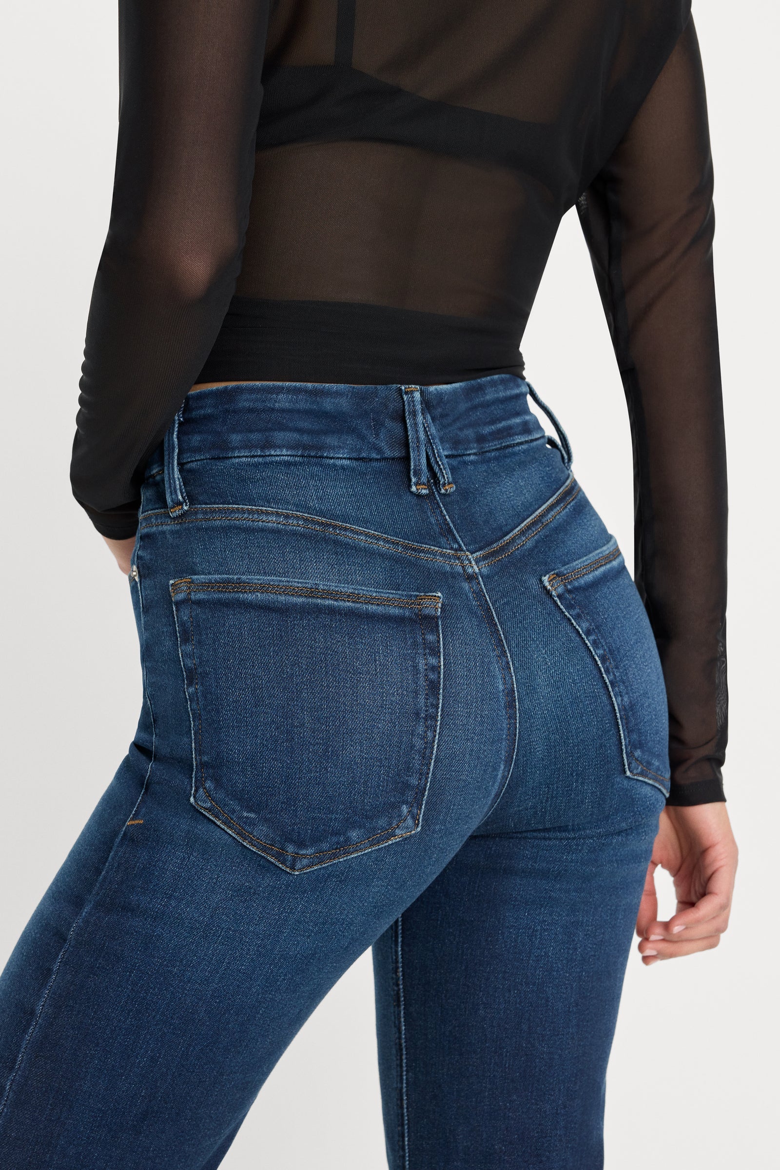 Good True Straight Jeans - Indigo 572