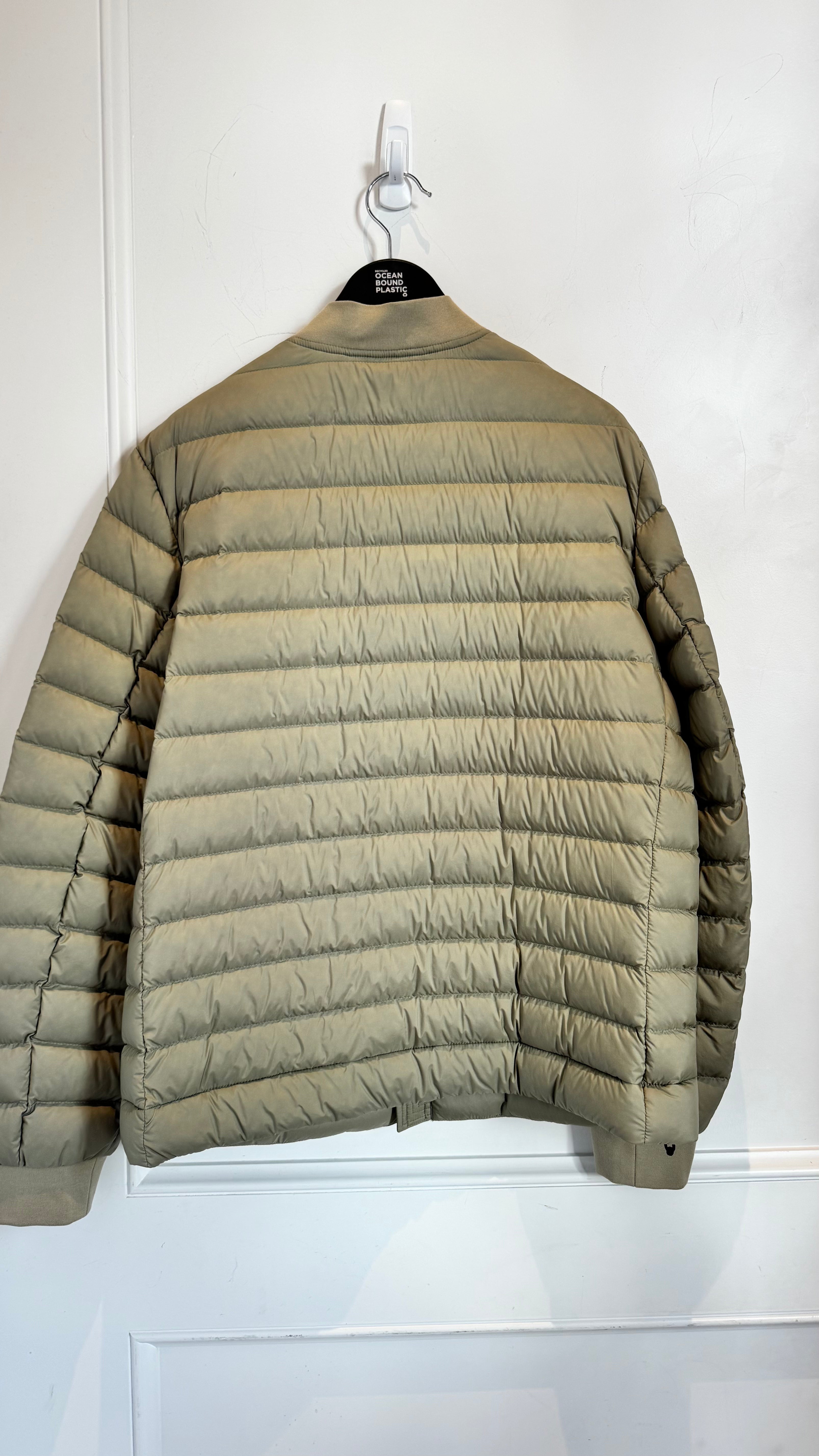 Air Down Bomber Jacket - Sage