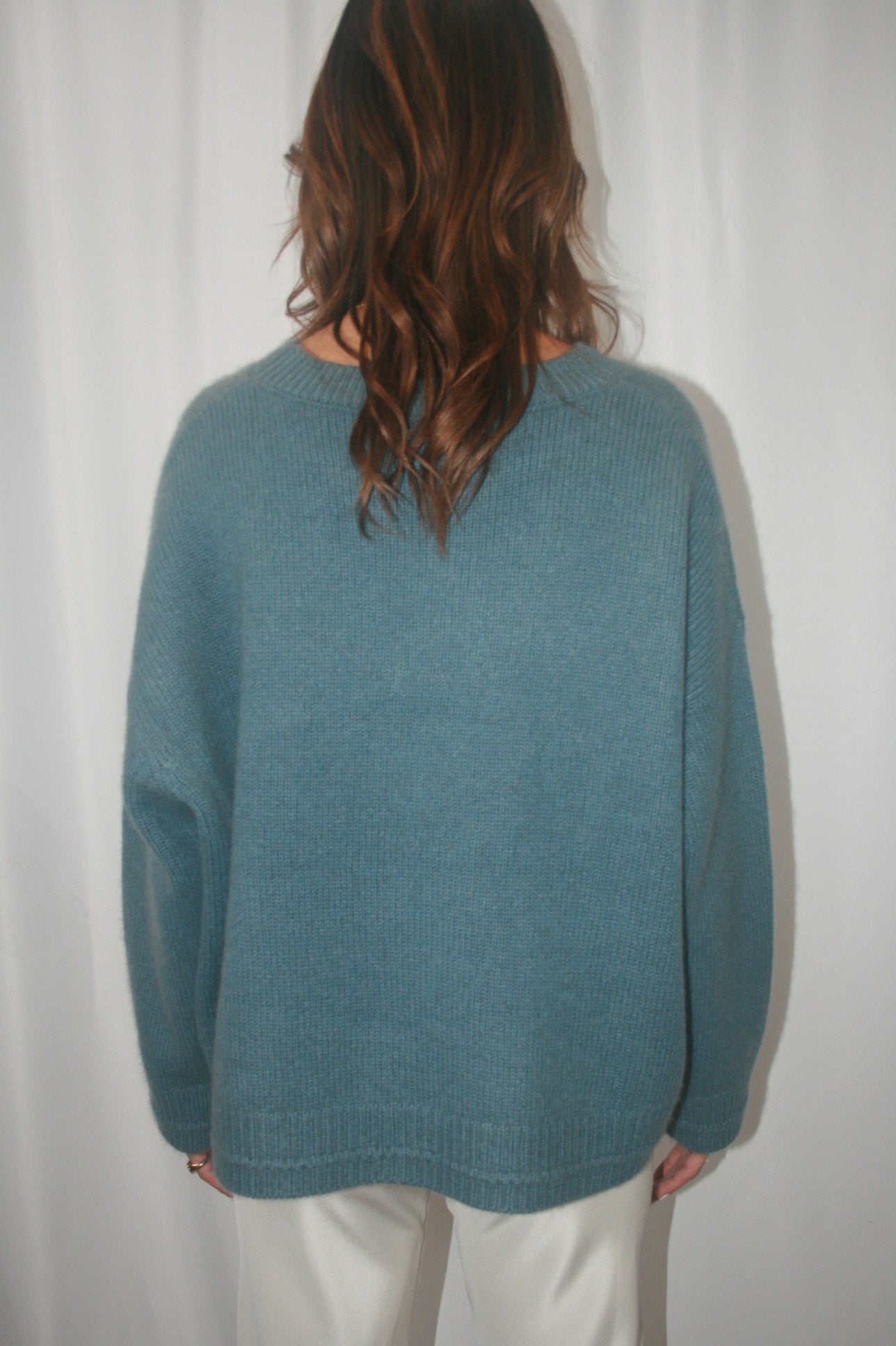 Alston Boyfriend Cashmere Crewneck - Smoky Blue
