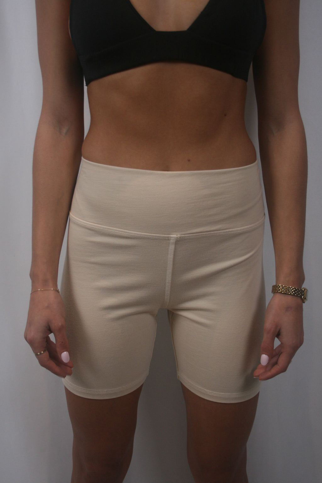 Montecito Biker Short - Eggshell