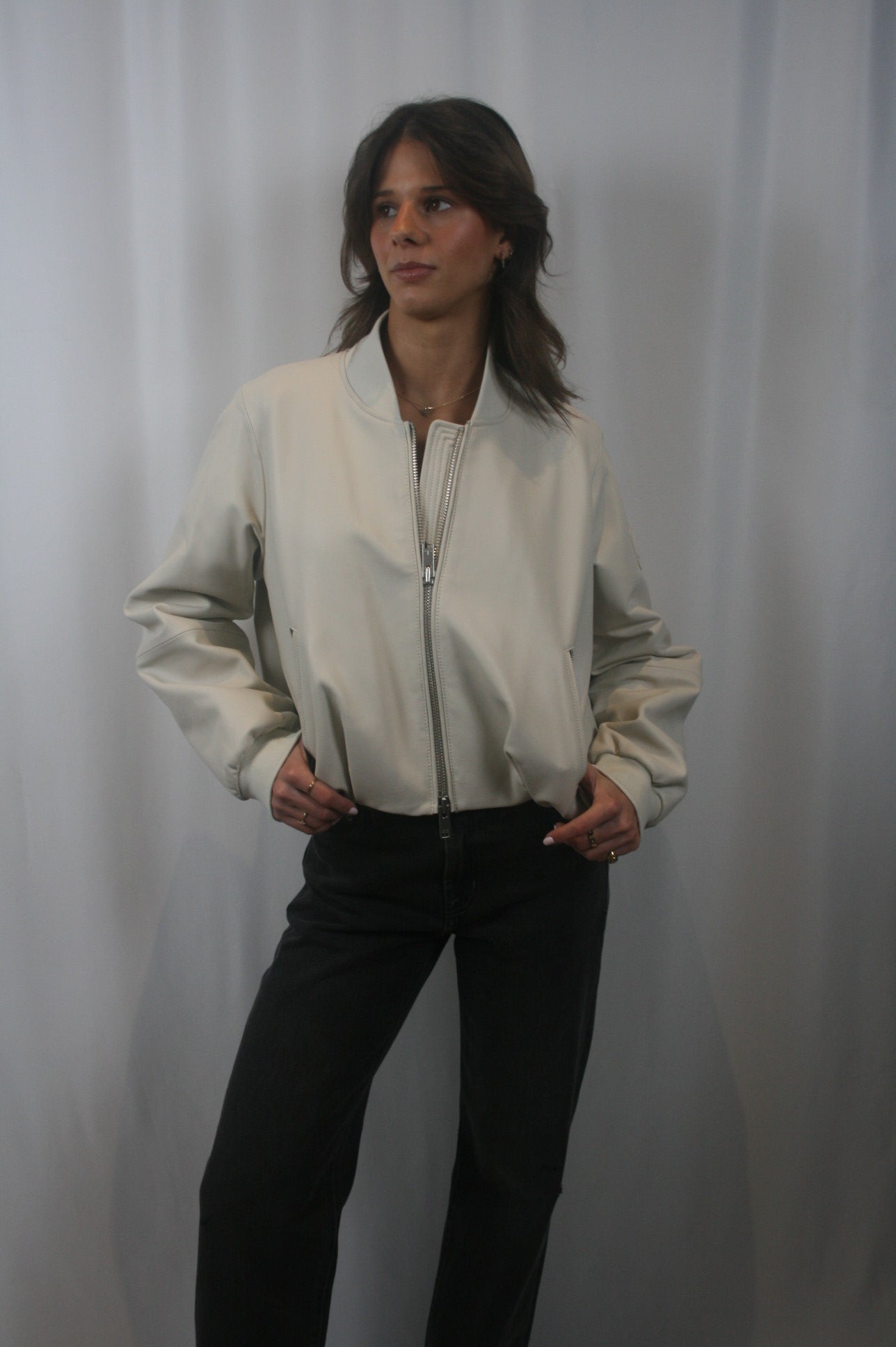 Lexi Mid Rise Bowed Straight Jean - Mercury