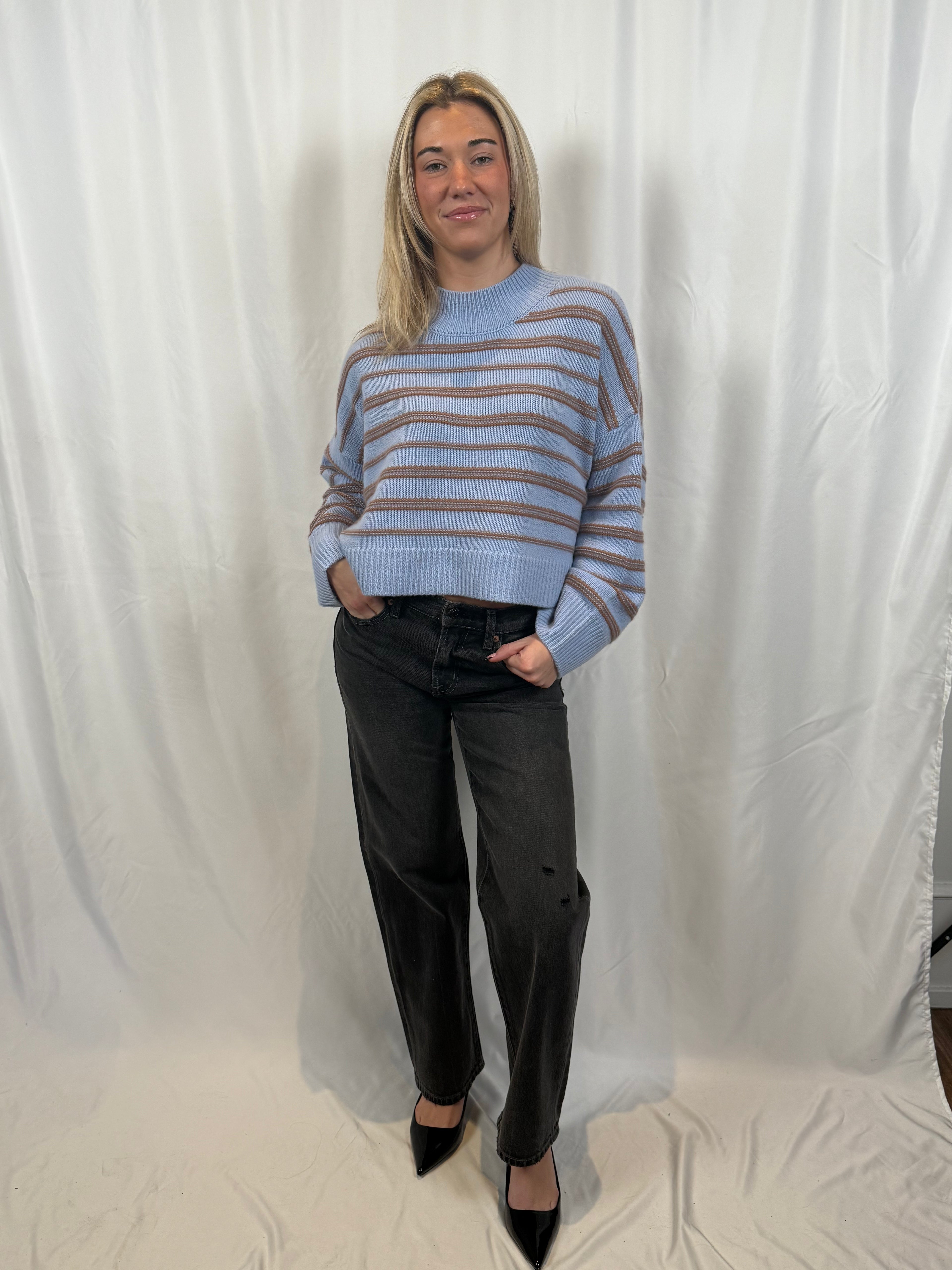 Wells Cropped Pullover - Azureous/Multi