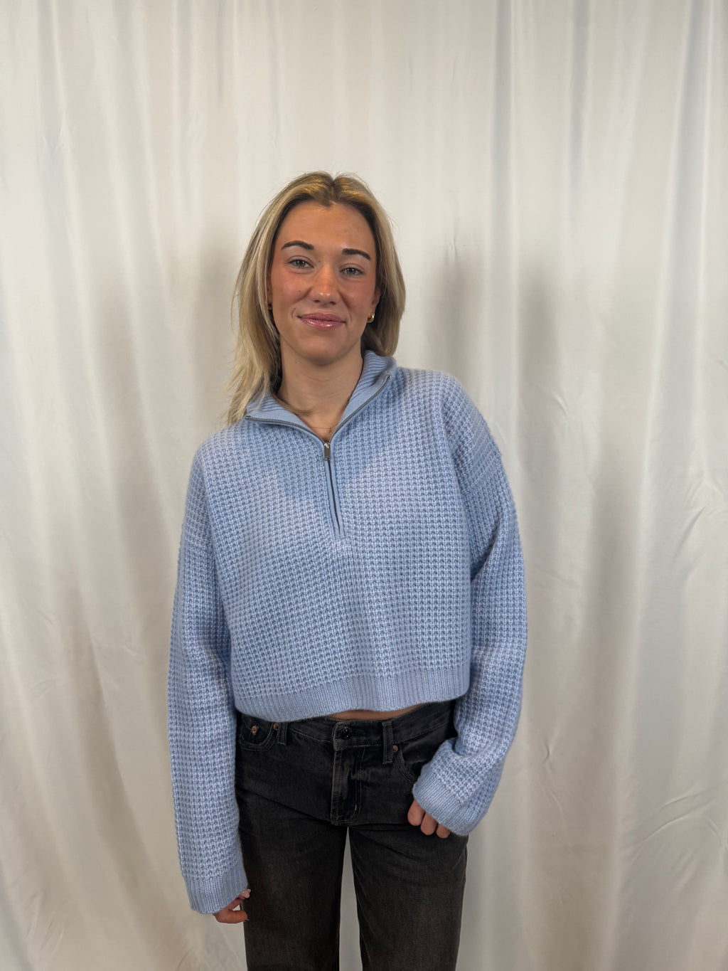 Aspen Cropped Half Zip - Azureous