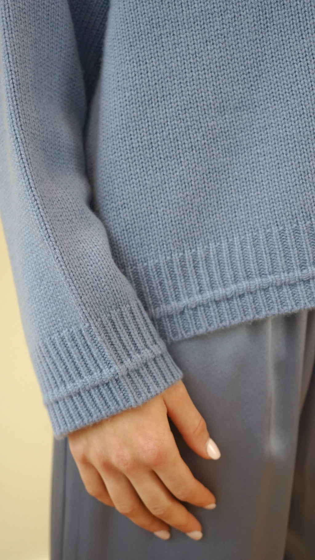 Alston Boyfriend Cashemere Crewneck - Dusty Periwinkle
